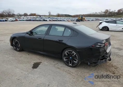 2024 BMW I5 M60 z USA, uszkodzony, nr VIN WBY43FK02RCR18271